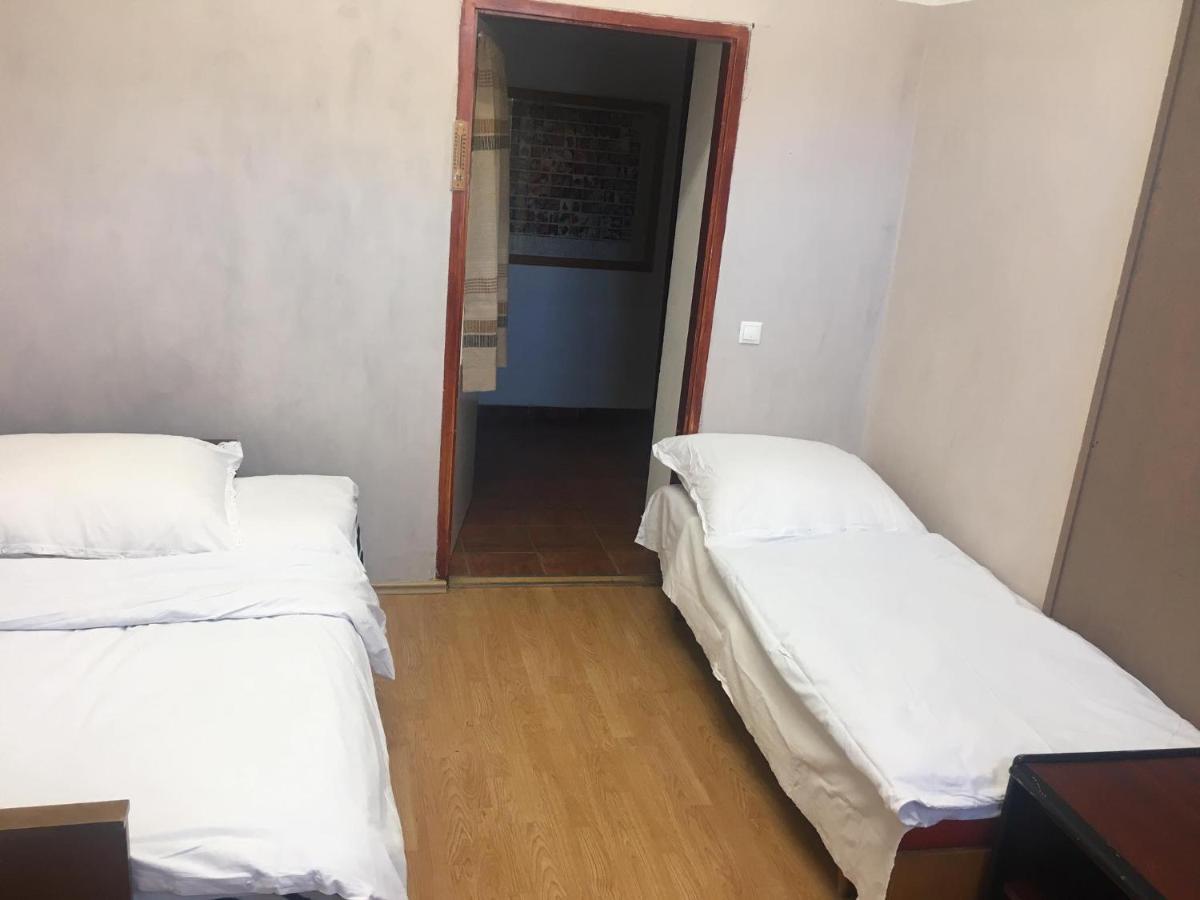 Goencoelhaz Hostel Vac Exterior photo